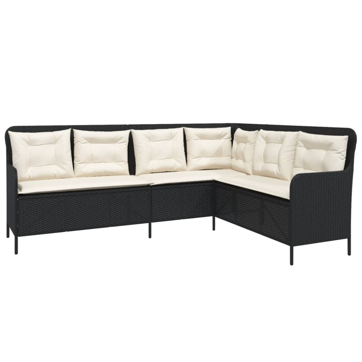 Schwarzes Rattan-Outdoor-Ecksofa mit cremefarbenen Kissen. Einfaches Design mit Metallbeinen. Weißer Hintergrund.