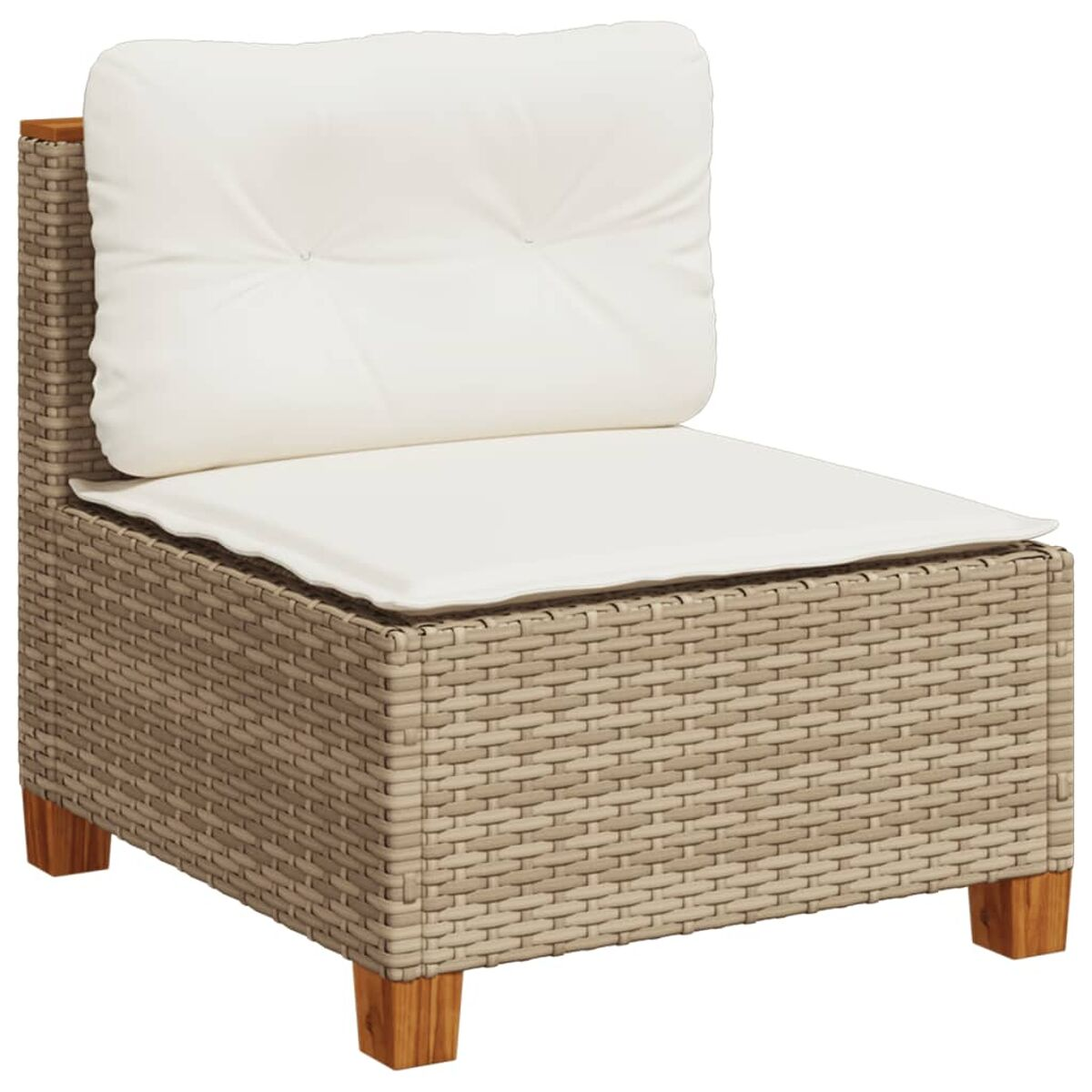 Sedia in vimini con cuscino bianco e gambe in legno. Scatto nitido, isolato su bianco.
