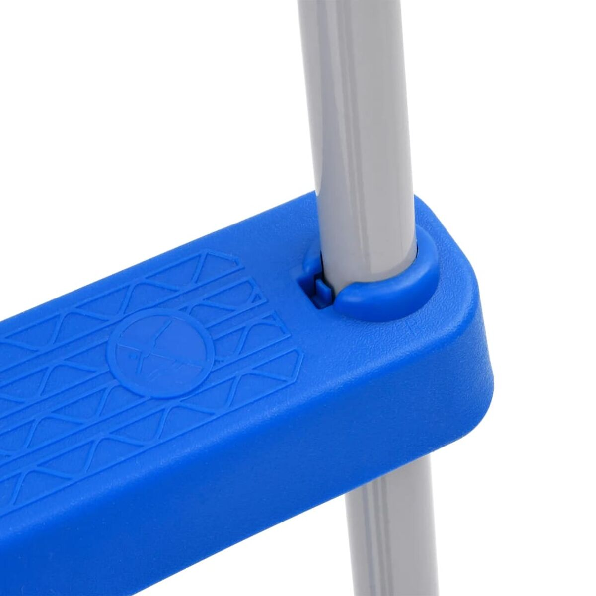 Blaues Kunststoff-Schaukelsitzdetail mit grauem Metallträger.
