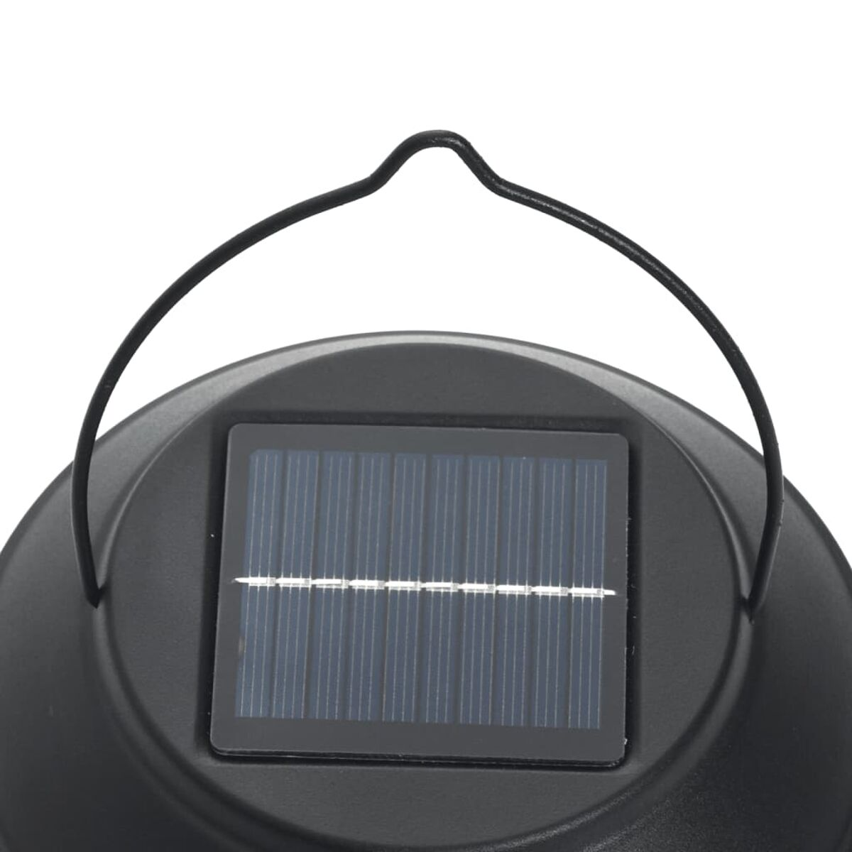 Nahaufnahme einer Solarleuchte, schwarz mit Griff. Quadratisches Solarpanel enthalten.