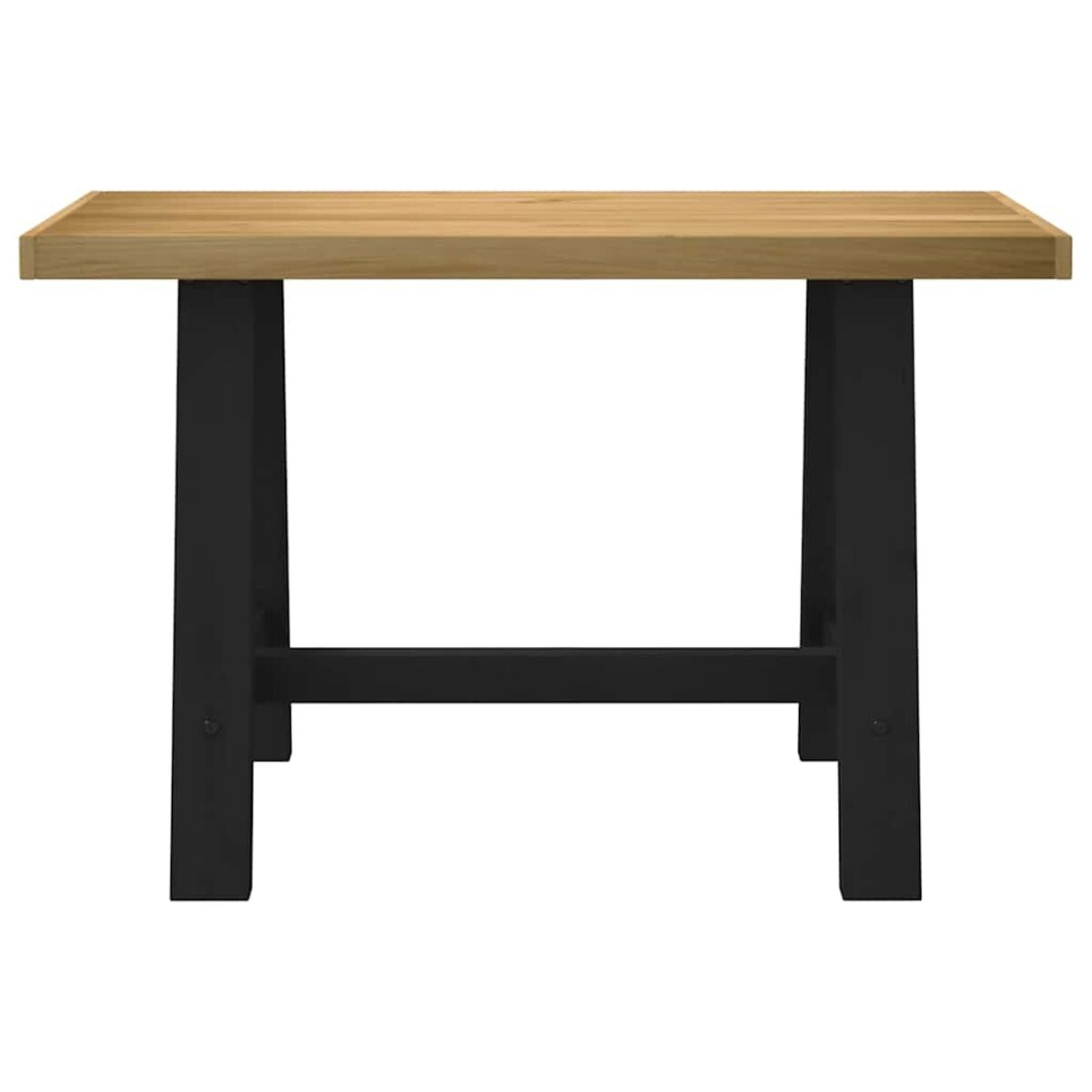 Ein rechteckiger Tisch mit heller Holzplatte und schwarzen Beinen. Die Beine sind durch eine horizontale Stange verbunden.