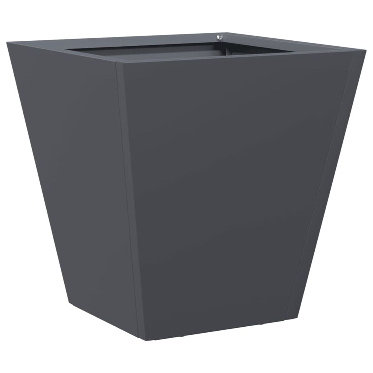 Una fioriera quadrata grigio scuro. Ha una forma trapezoidale, più larga in alto, ed è vuota.