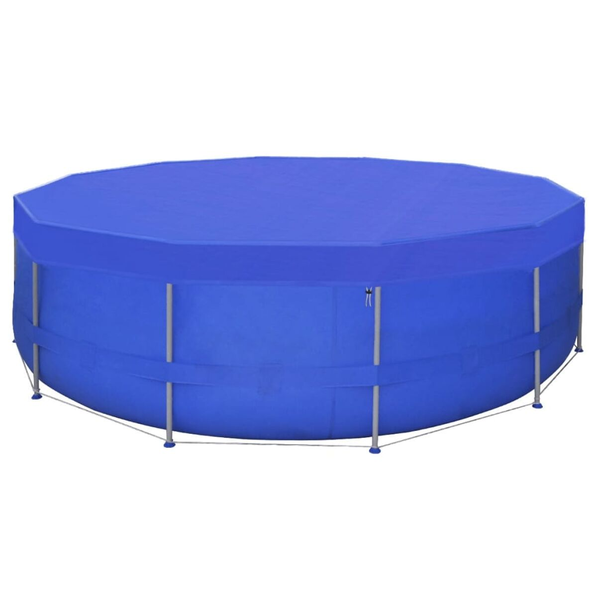 Blauer oberirdischer Pool mit blauer Abdeckung. Grauer Rahmen und grünes Gras.