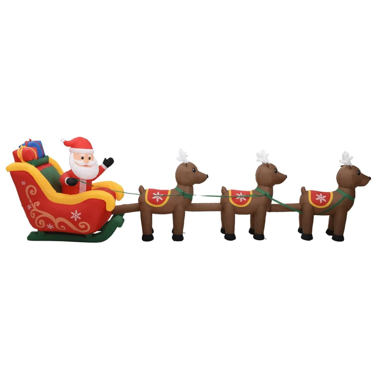 Weihnachtsmann in einem Schlitten, gezogen von drei Rentieren, alles aufblasbare Weihnachtsdekorationen.