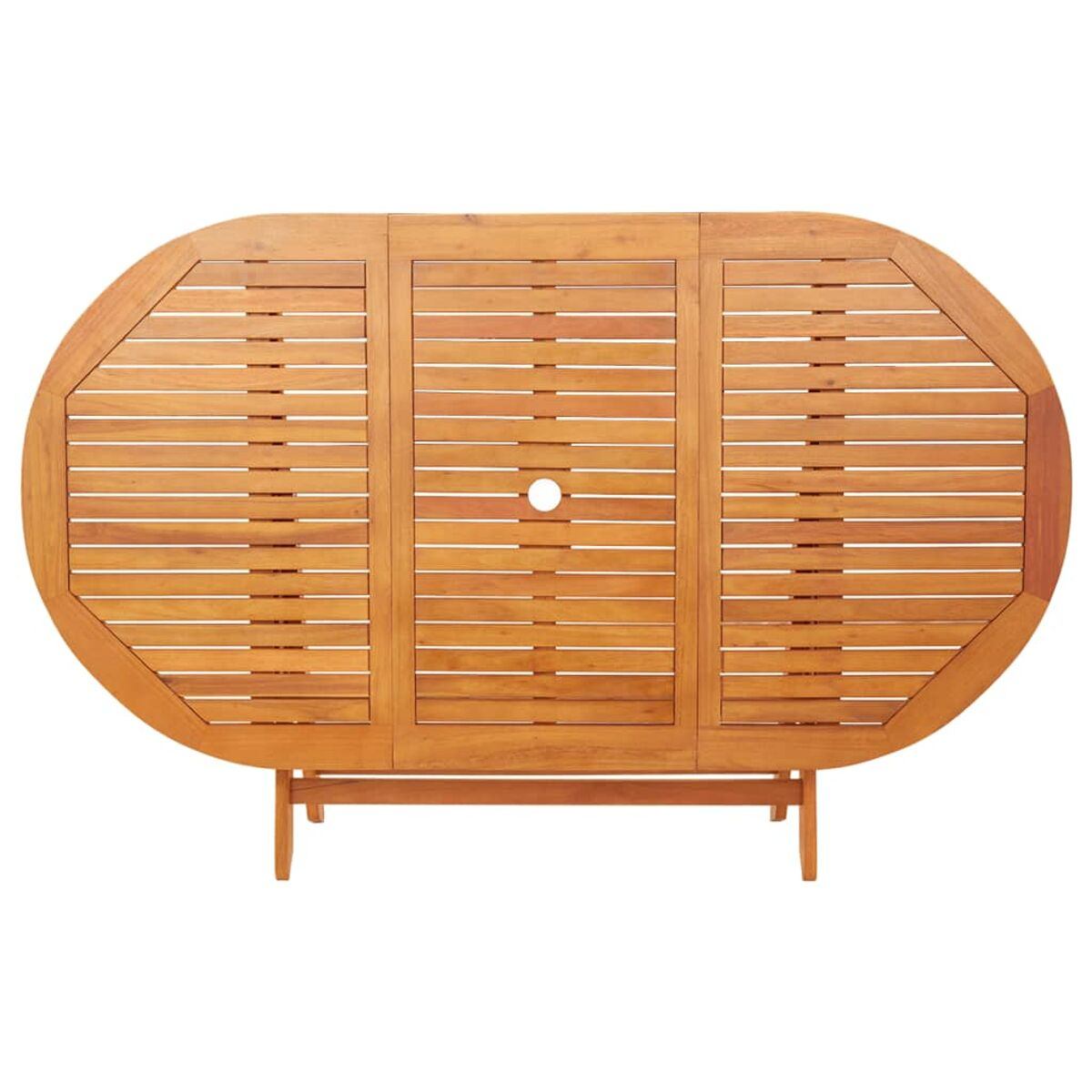 Ovaler Terrassentisch aus Holz. Der Tisch hat drei separate Abschnitte. Weißer Hintergrund.
