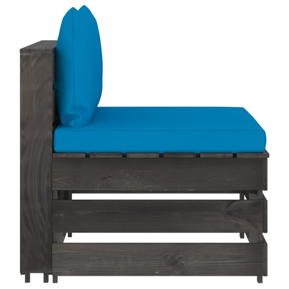 Outdoor-Ecksofa aus Holz mit blauen Kissen und Kissen. Weißer Hintergrund.
