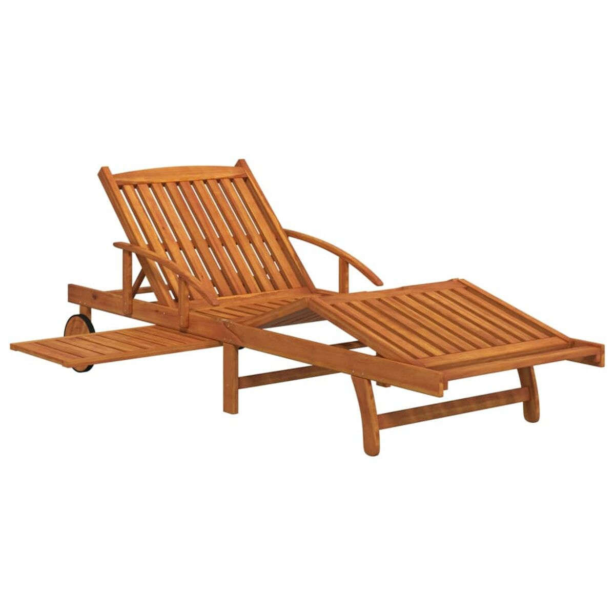 Holz-Liegestuhl mit kleinem Beistelltisch und Rädern.