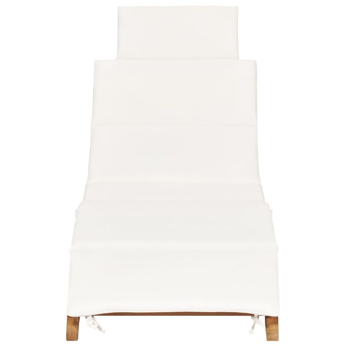 Weiße Chaiselongue. Einfaches Design mit Holzfuß und weißem Stoff. Isoliert auf weißem Hintergrund.