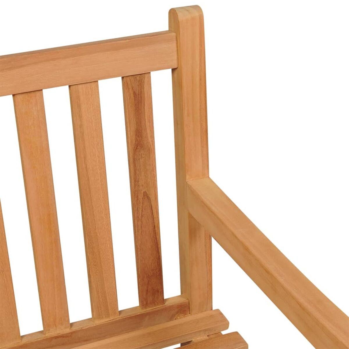 Holzbankdetail, Nahaufnahme von Rückenlehne und Armlehne.