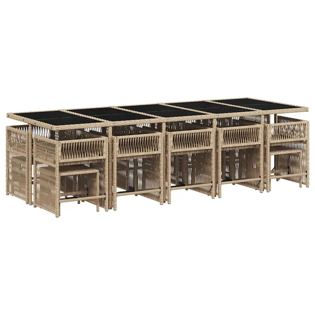 Un set di tavolo e sedie beige intrecciato. Piano del tavolo in vetro nero e sedie colorate chiare.