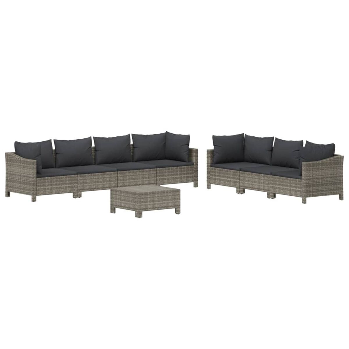 Ein Sitzmöbel-Set für den Außenbereich, bestehend aus mehreren grauen Sofas und einem kleinen quadratischen Couchtisch.
