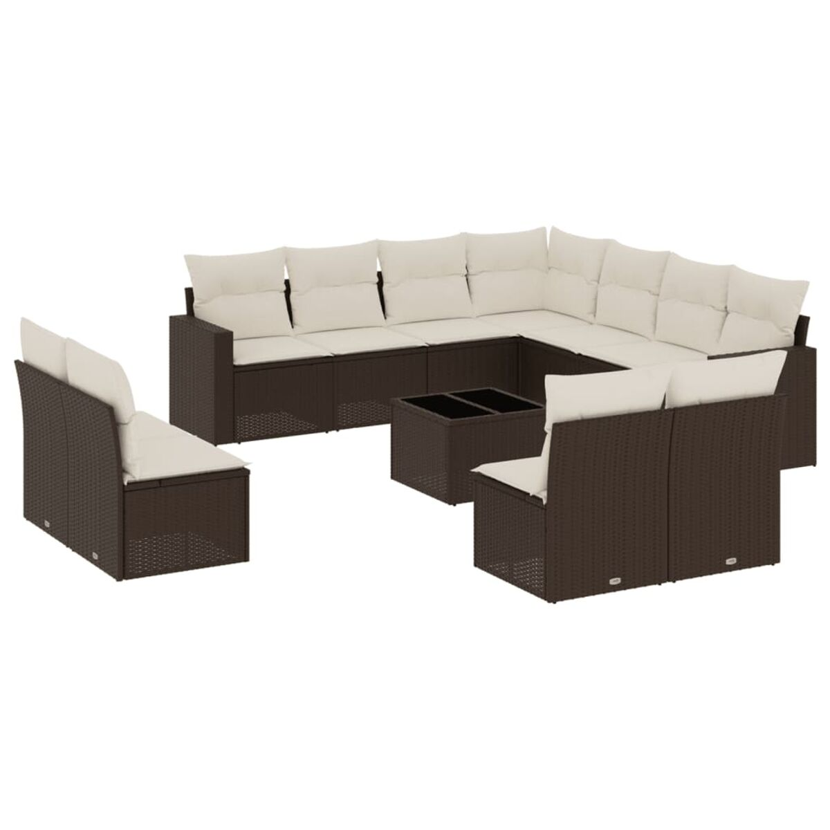 Divano angolare in rattan marrone con cuscini beige e un tavolo quadrato. Sfondo bianco.