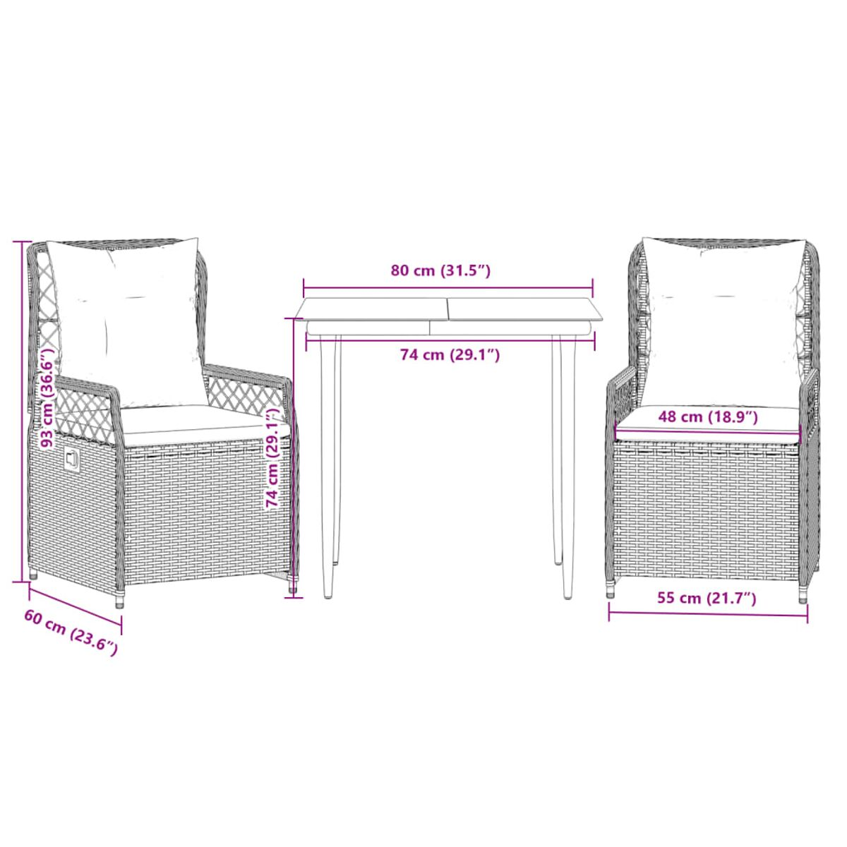 Outdoor-Rattantisch und -Stühle. Zwei Stühle mit weißen Kissen und ein Tisch. Abmessungen sind angegeben.