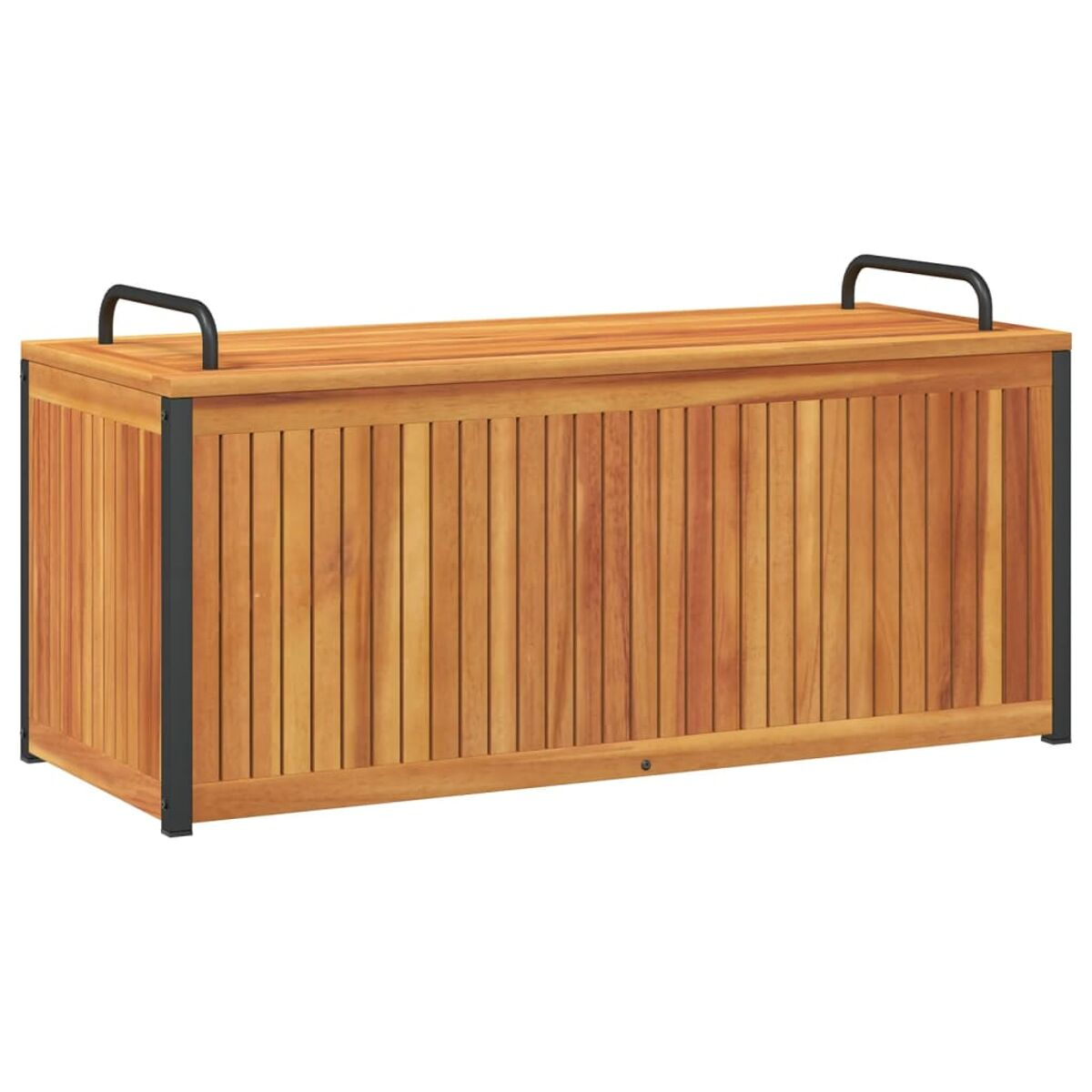 Hölzerne Outdoor-Aufbewahrungsbox mit schwarzen Metallgriffen.