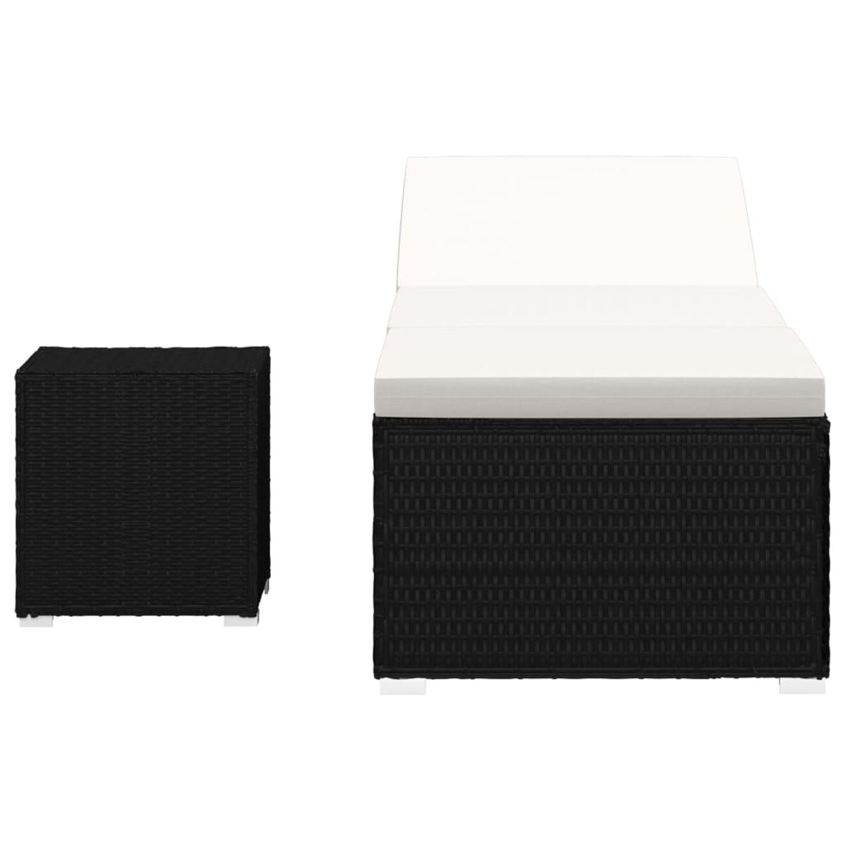 Schwarzes Outdoor-Sofa aus Korbgeflecht mit weißem Kissen und Beistelltisch.