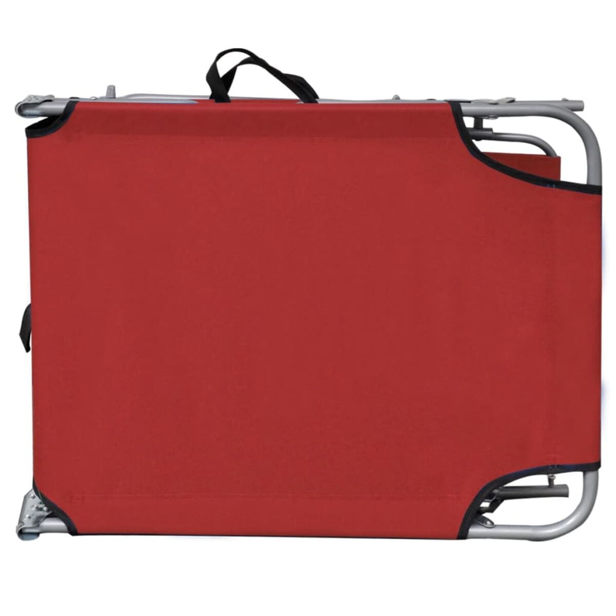 Eine zusammengeklappte rote Campingliege mit schwarzem Griff.