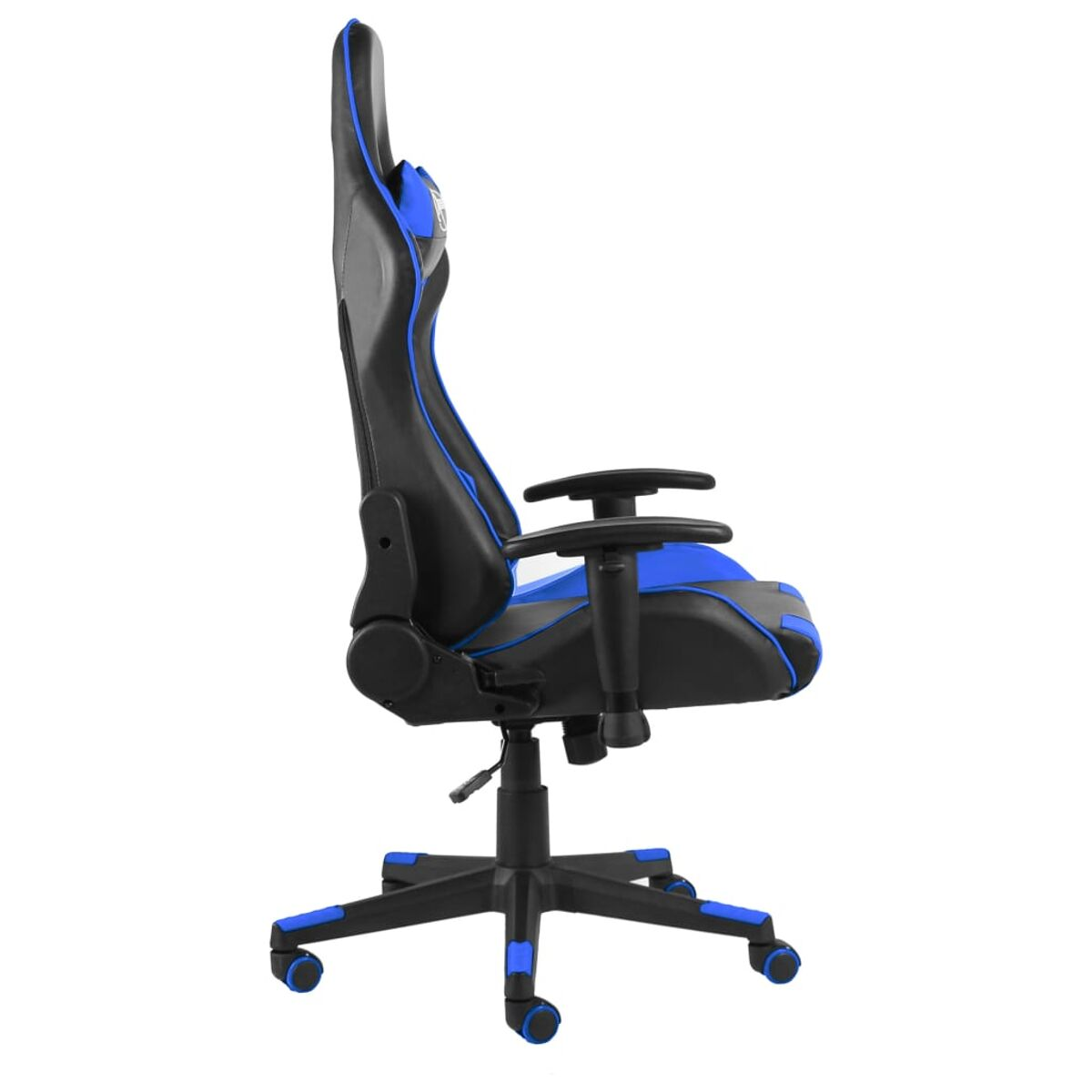 Gaming-Stuhl. Schwarz und blau, mit blauen Akzenten. Es ist seitlich abgewinkelt.