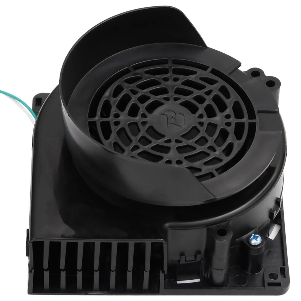 Ein schwarzer Ventilator mit einem Mesh-Cover, mit einem grünen Draht und Befestigungslöchern. Von oben betrachtet.