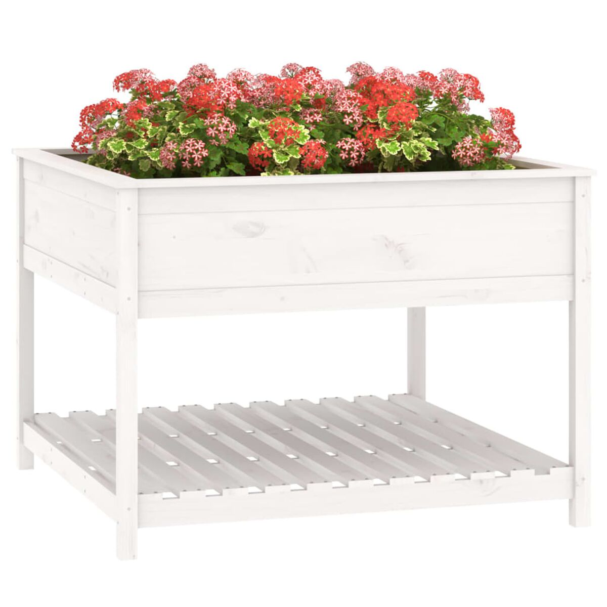 Weißer Pflanzkasten mit Blumen. Er hat ein unteres Regal. Die Blumen sind rot und grün.