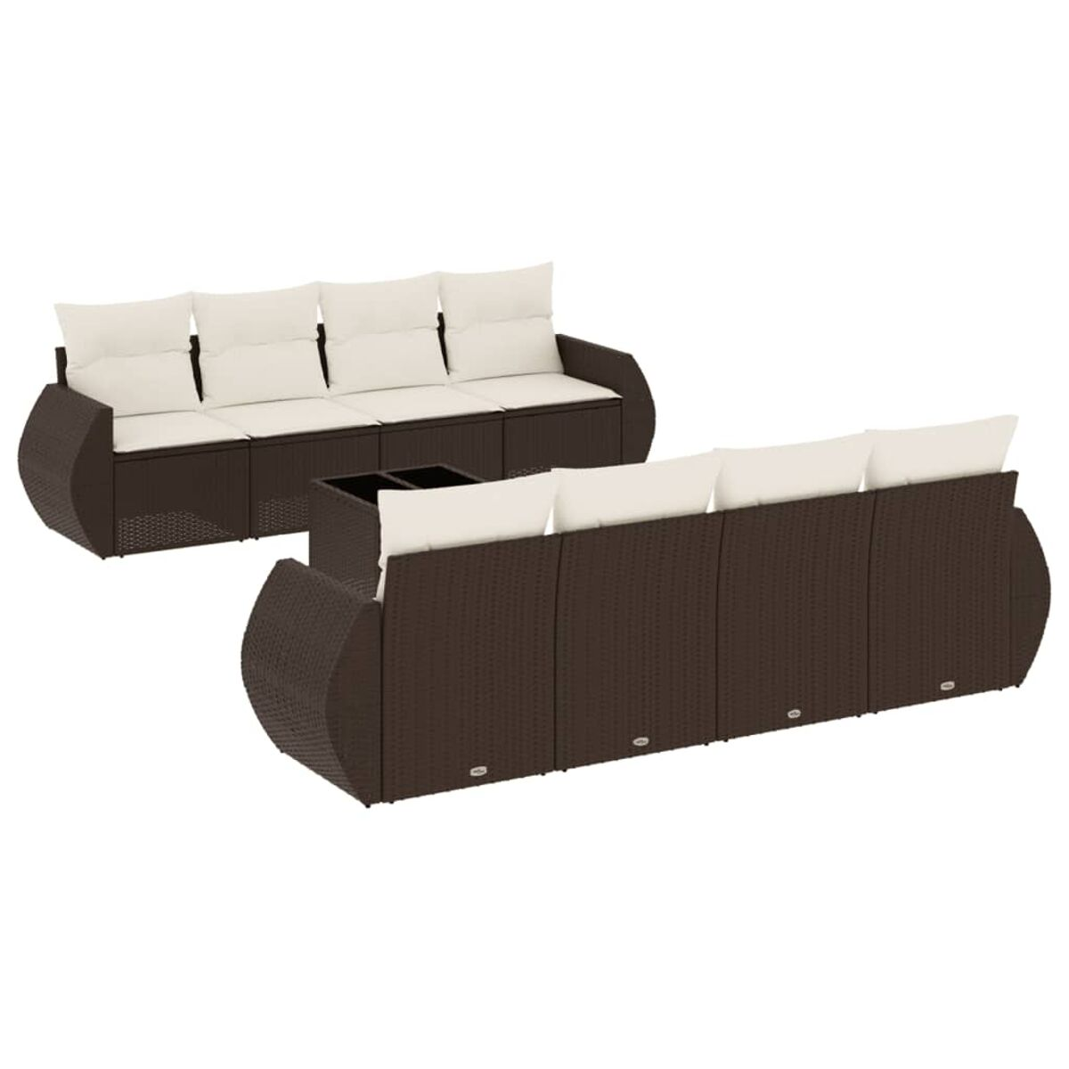 Set divani in vimini marrone con cuscini beige e tavolino in legno su sfondo bianco.