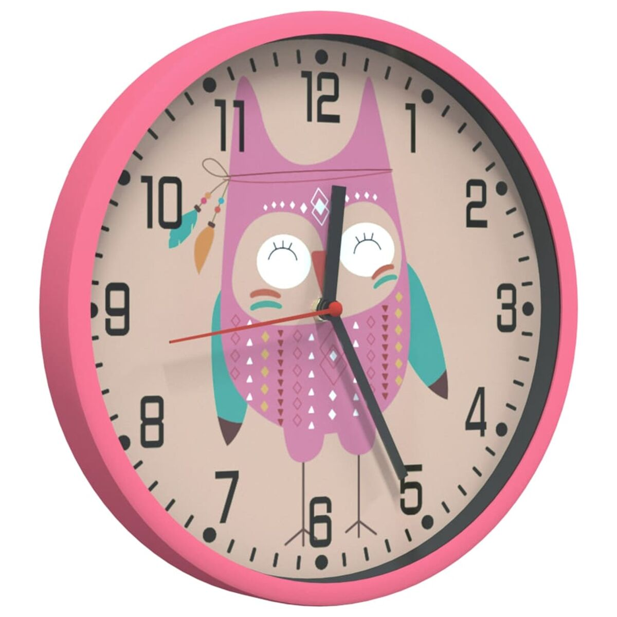 Rosa gerahmte Uhr mit einem Cartoon-Eulen-Motiv. Eule hat einen rosa Kopf und Körper. Die Zeiger zeigen auf 5:30.