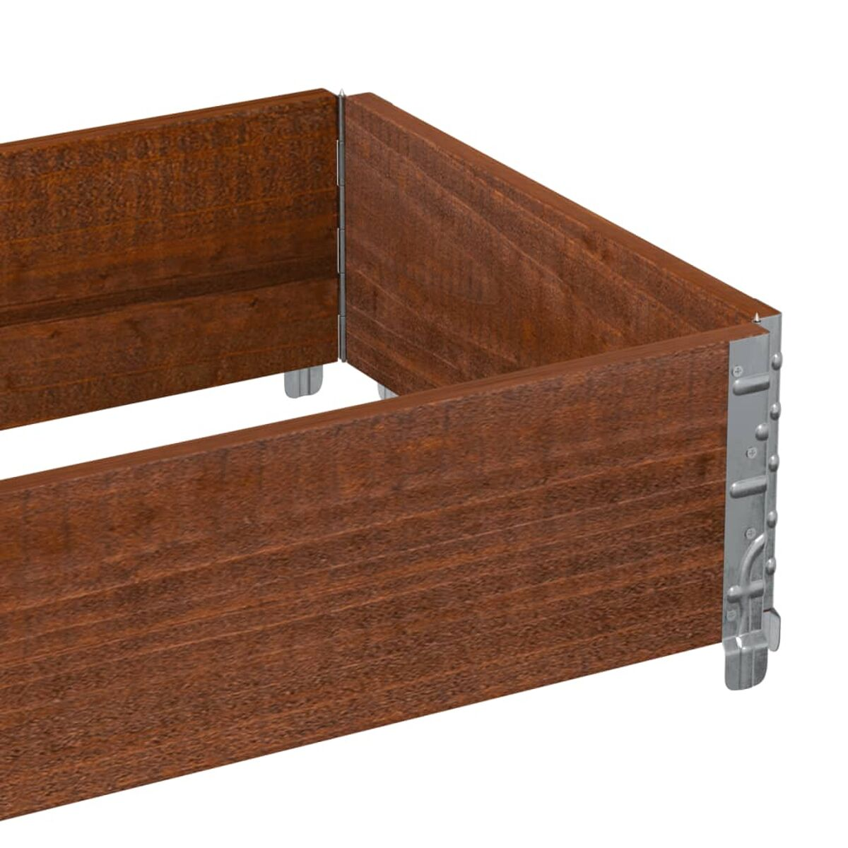 Primo piano di un angolo di fioriera in legno con staffe metalliche.