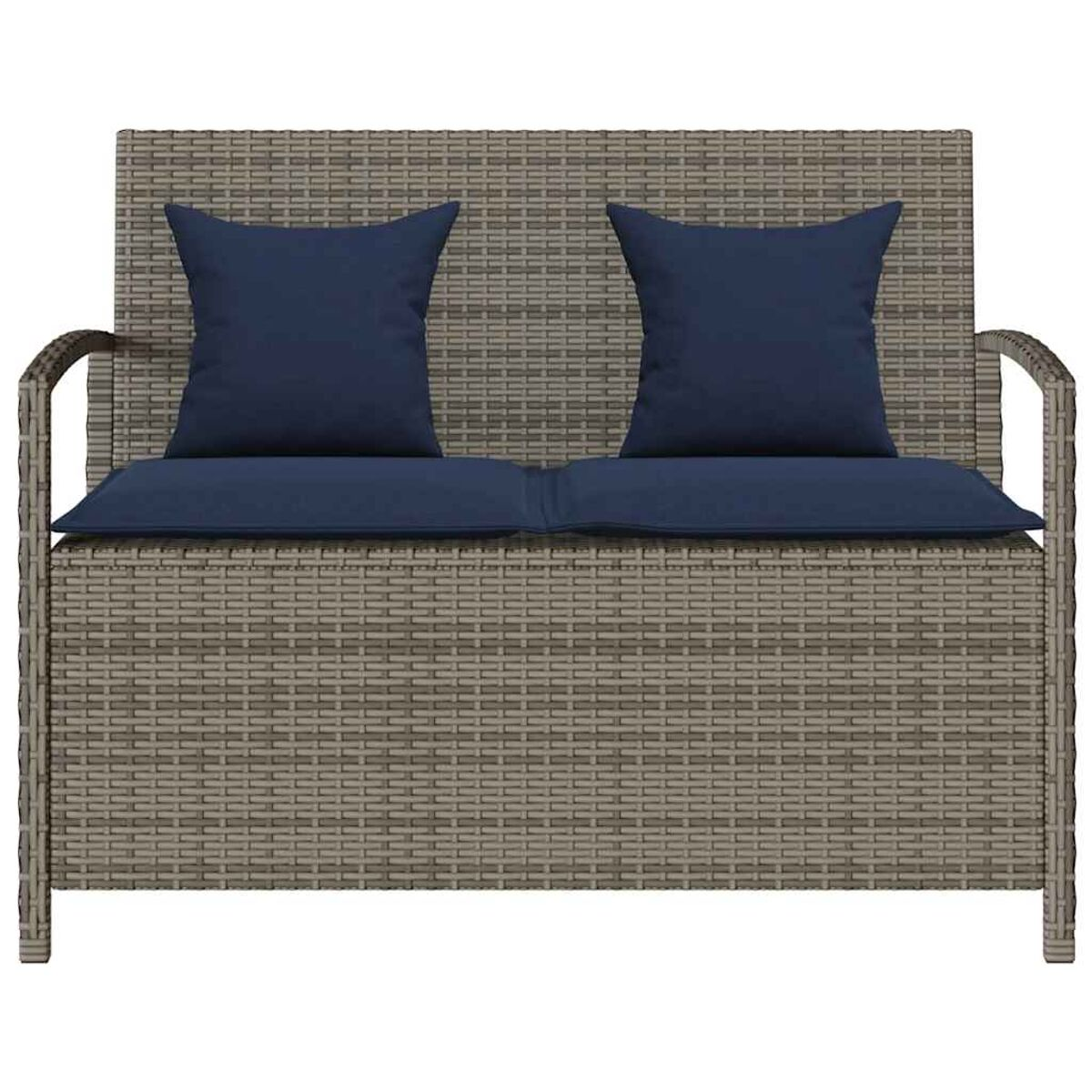 Panca in vimini con cuscini blu navy, due cuscini sul sedile.