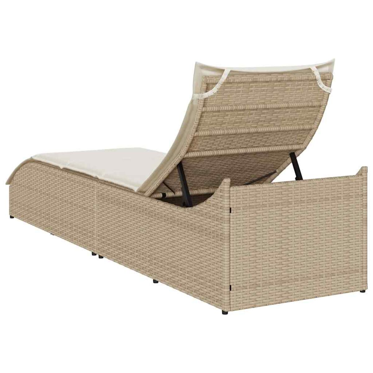 Korbliegestuhl mit weißem Kissen und verstellbarer Rückenlehne. Outdoor-Terrassenszene.