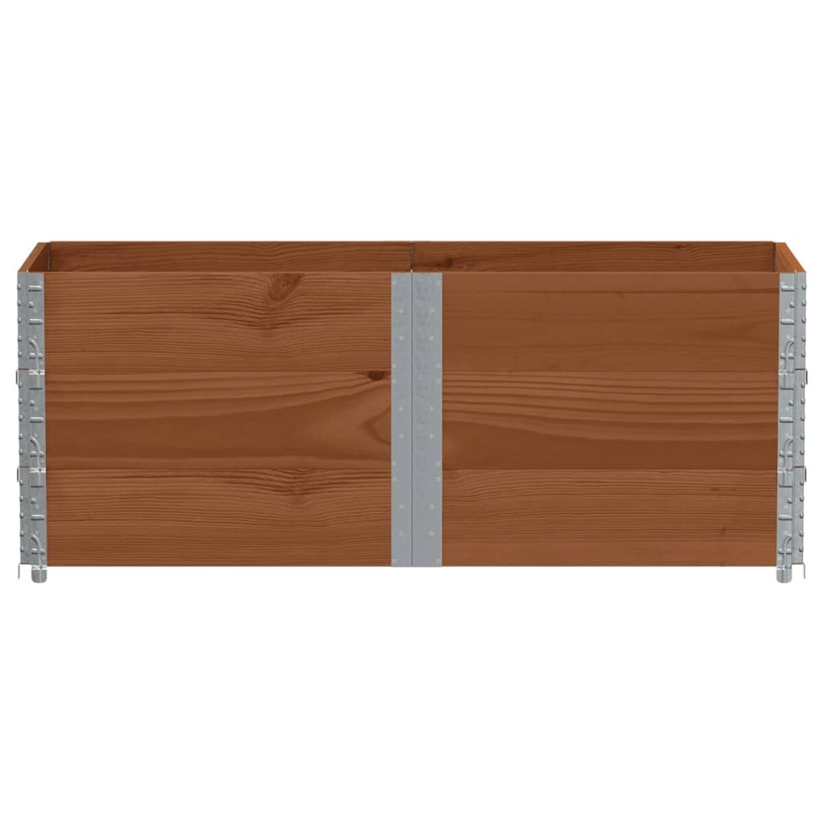 Un'aiuola in legno marrone con fasce metalliche. La scatola ha una forma rettangolare.