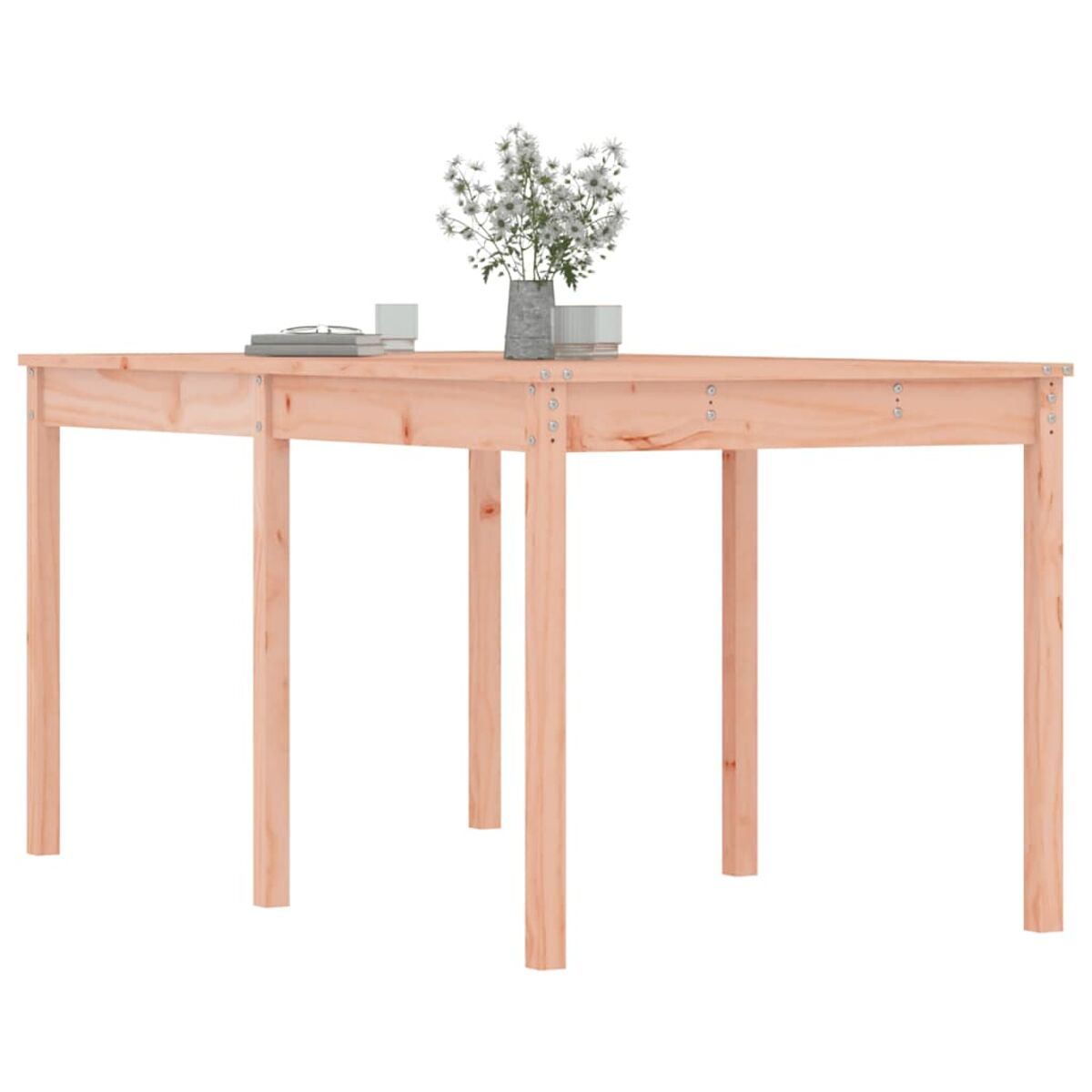 Holztisch mit vier Beinen. Zwei Vasen mit Blumen und Bücher liegen auf dem Tisch.
