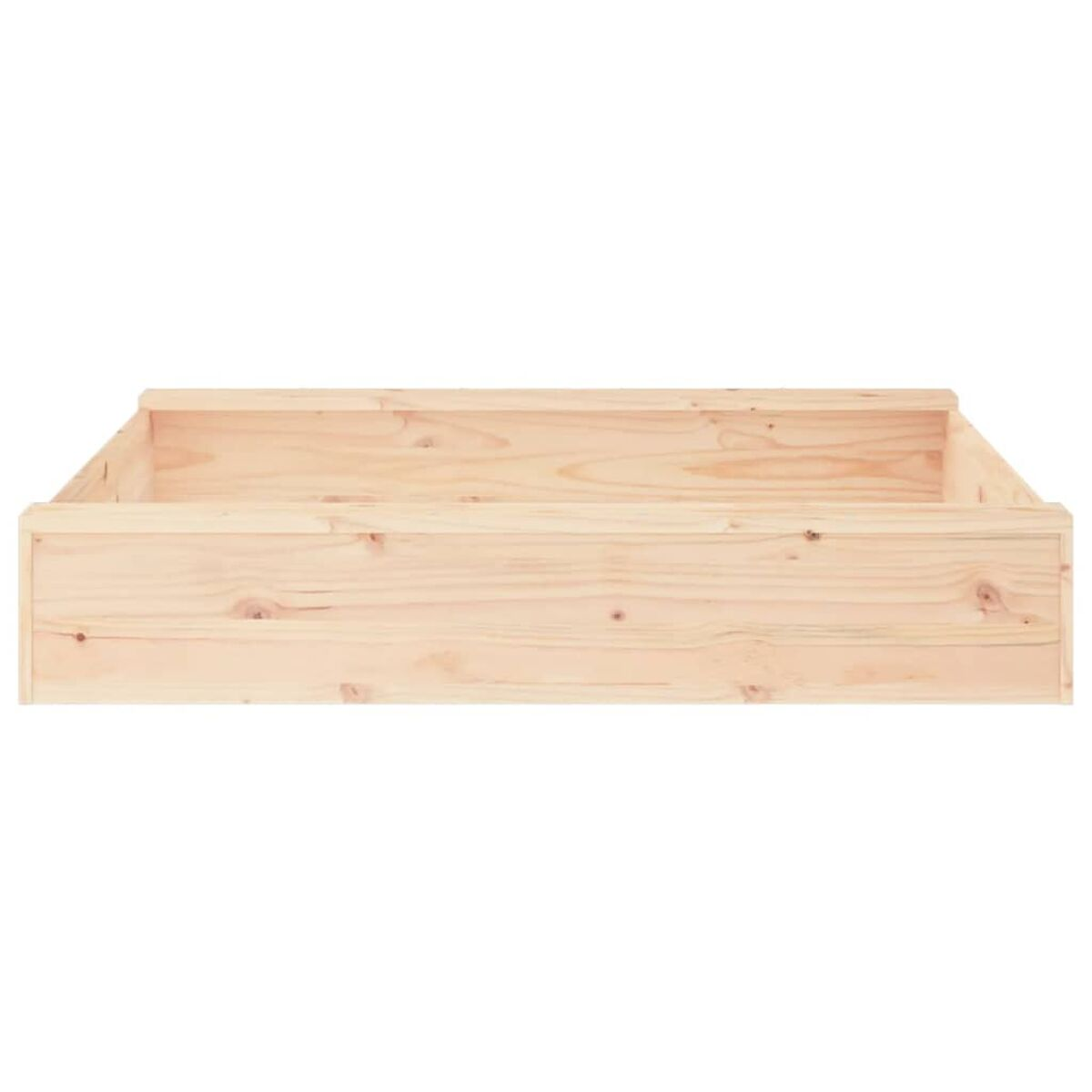 Sabbiere in legno chiaro. La sabbiera è rettangolare e vuota.