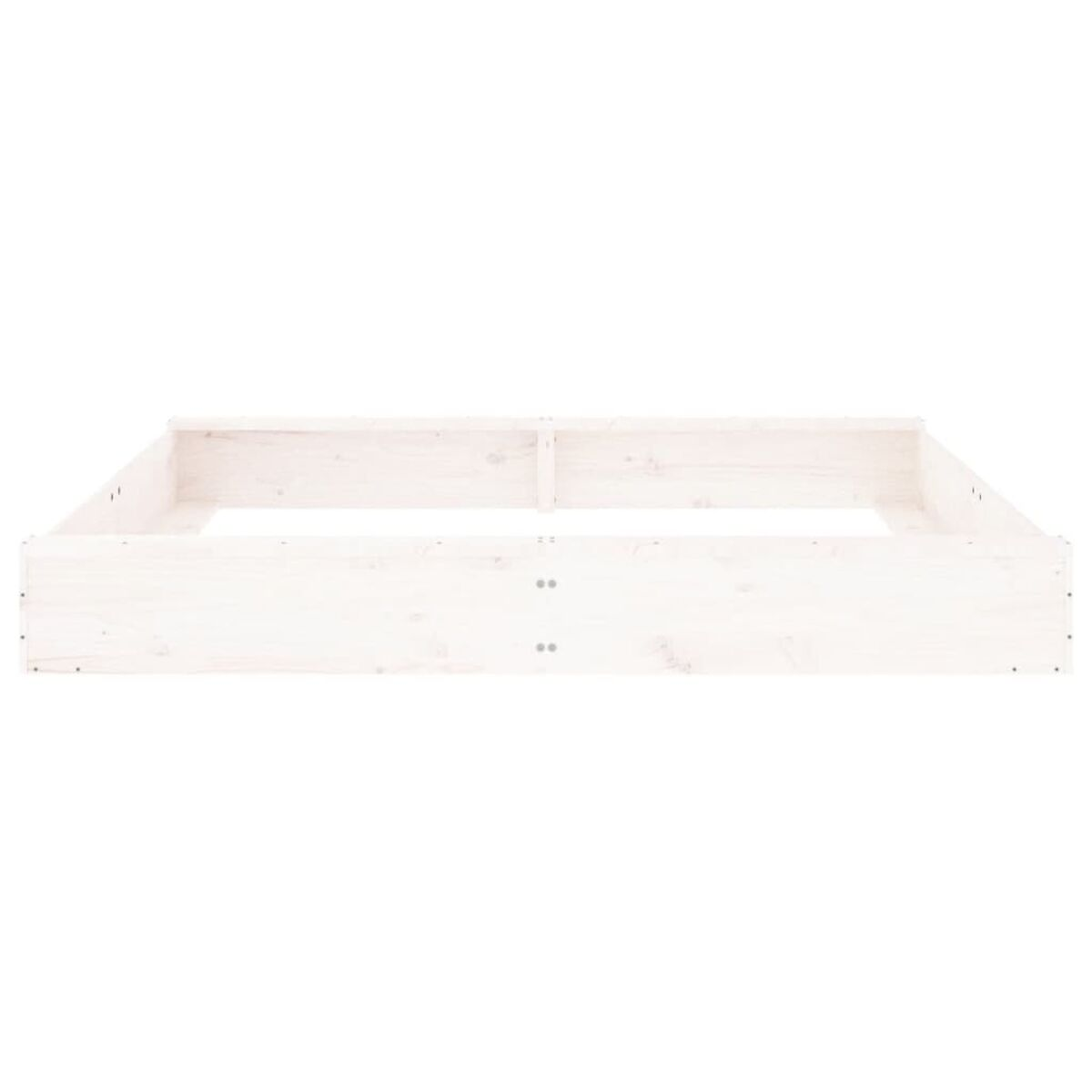 Eine rechteckige, weiße Holzkiste. Die Kiste ist oben offen und hat ein schlichtes Design.