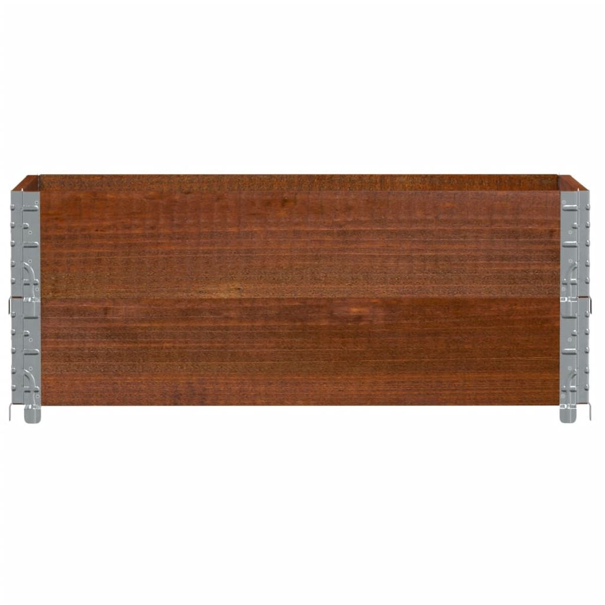 Fioriera in legno con rinforzo metallico. Sfondo semplice.