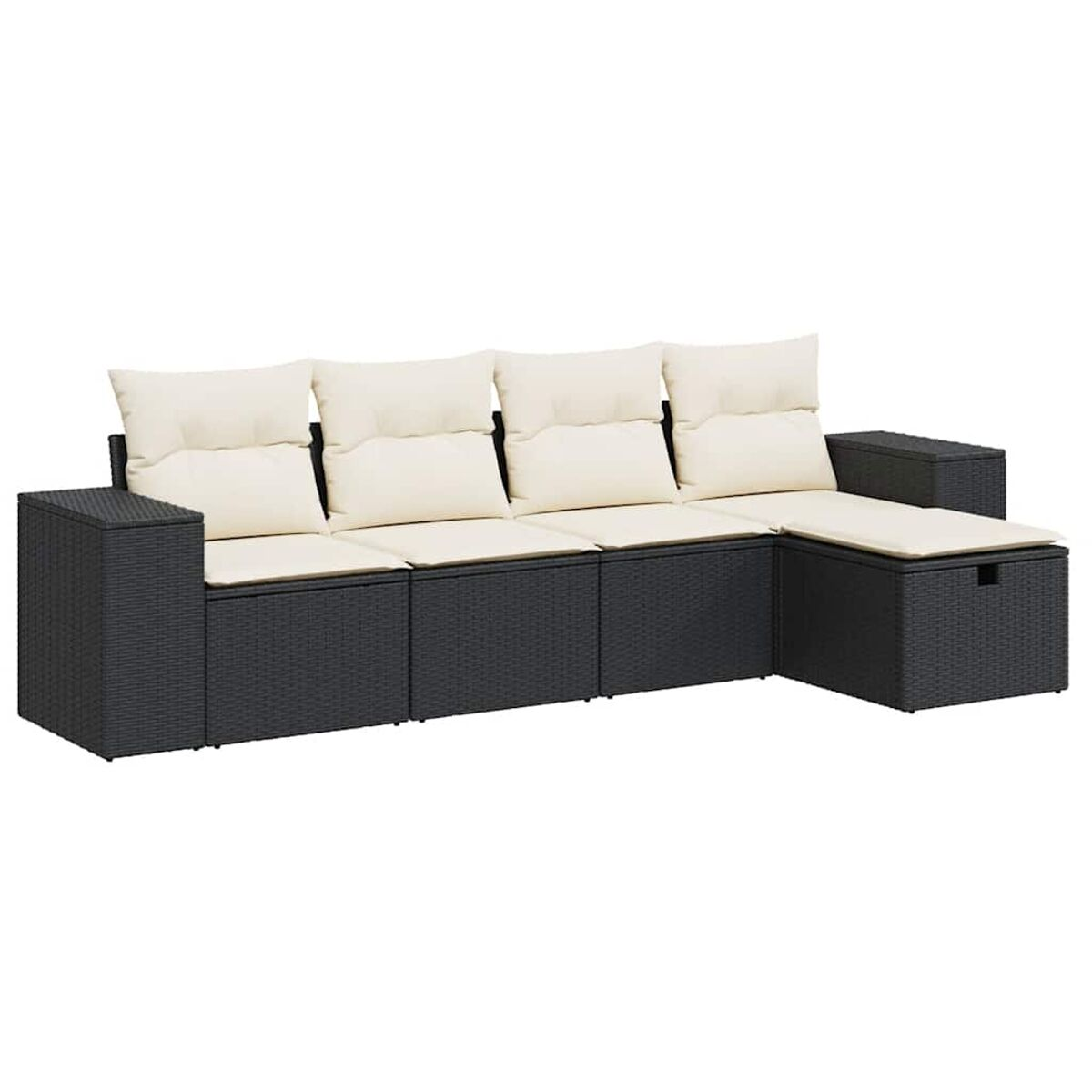 Divano angolare in vimini nero con cuscini color crema su sfondo bianco.