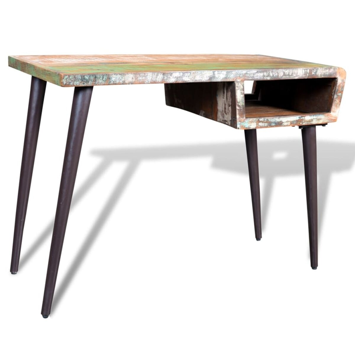 Holzschreibtisch auf weißem Hintergrund. Der Schreibtisch hat eine Schublade und Metallbeine.