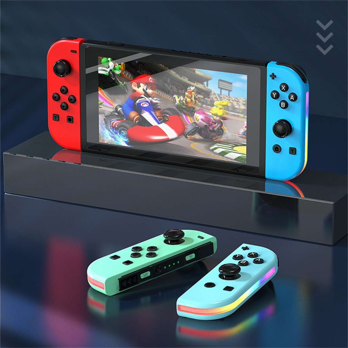Eine schwarze Spielkonsole mit einem Bildschirm, der Mario Kart zeigt. Rote und blaue Controller sind angebracht.