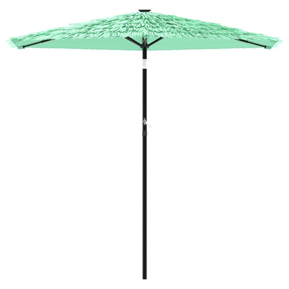 Un ombrellone da patio verde menta aperto su sfondo bianco.