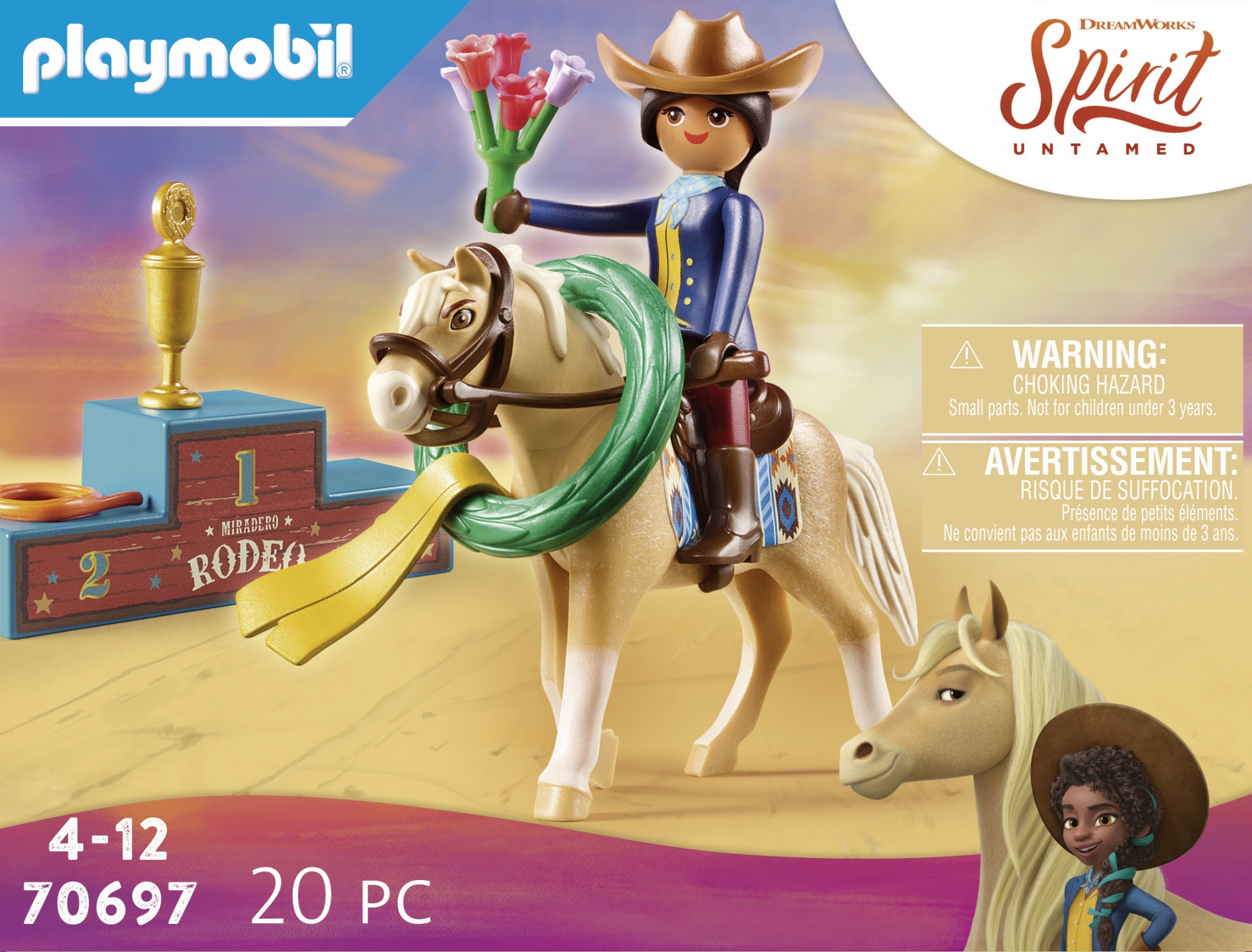Playmobil-Set mit einer Cowgirl auf einem Pferd. Eine Trophäe und ein Miradero Rodeo-Schild sind sichtbar. Hintergrund ist beige.