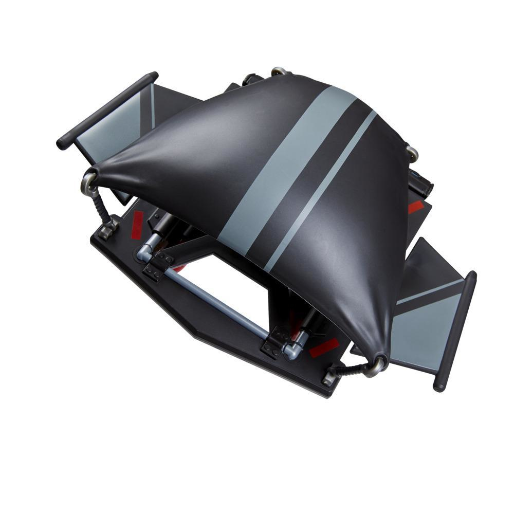 Giocattolo aliante Fortnite, design nero e grigio, vista angolata.