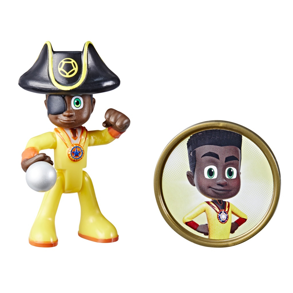 Personaggio PJ Masks Pirata con una palla, con immagine in cornice dorata.