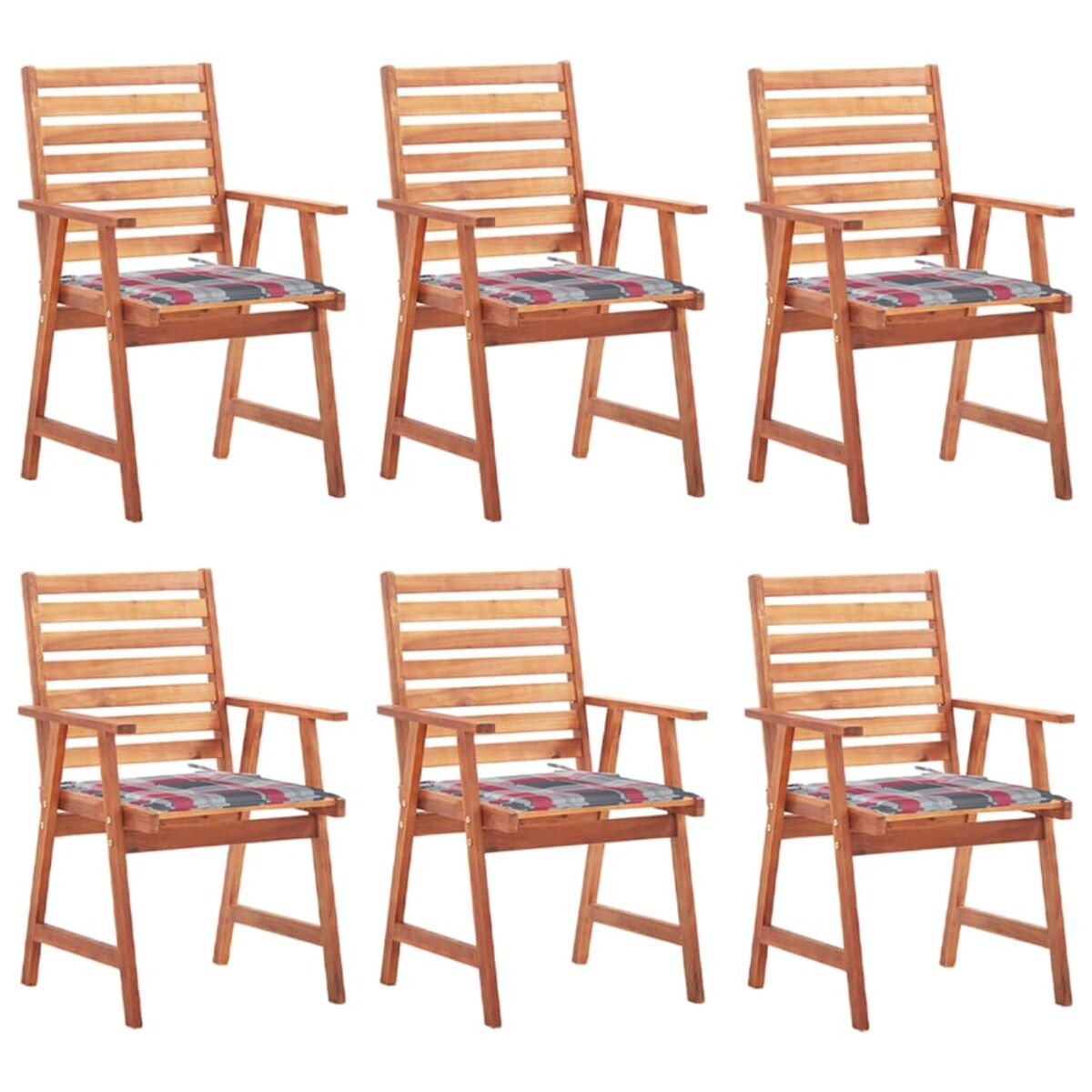 Sei sedie in legno con cuscini a quadri.