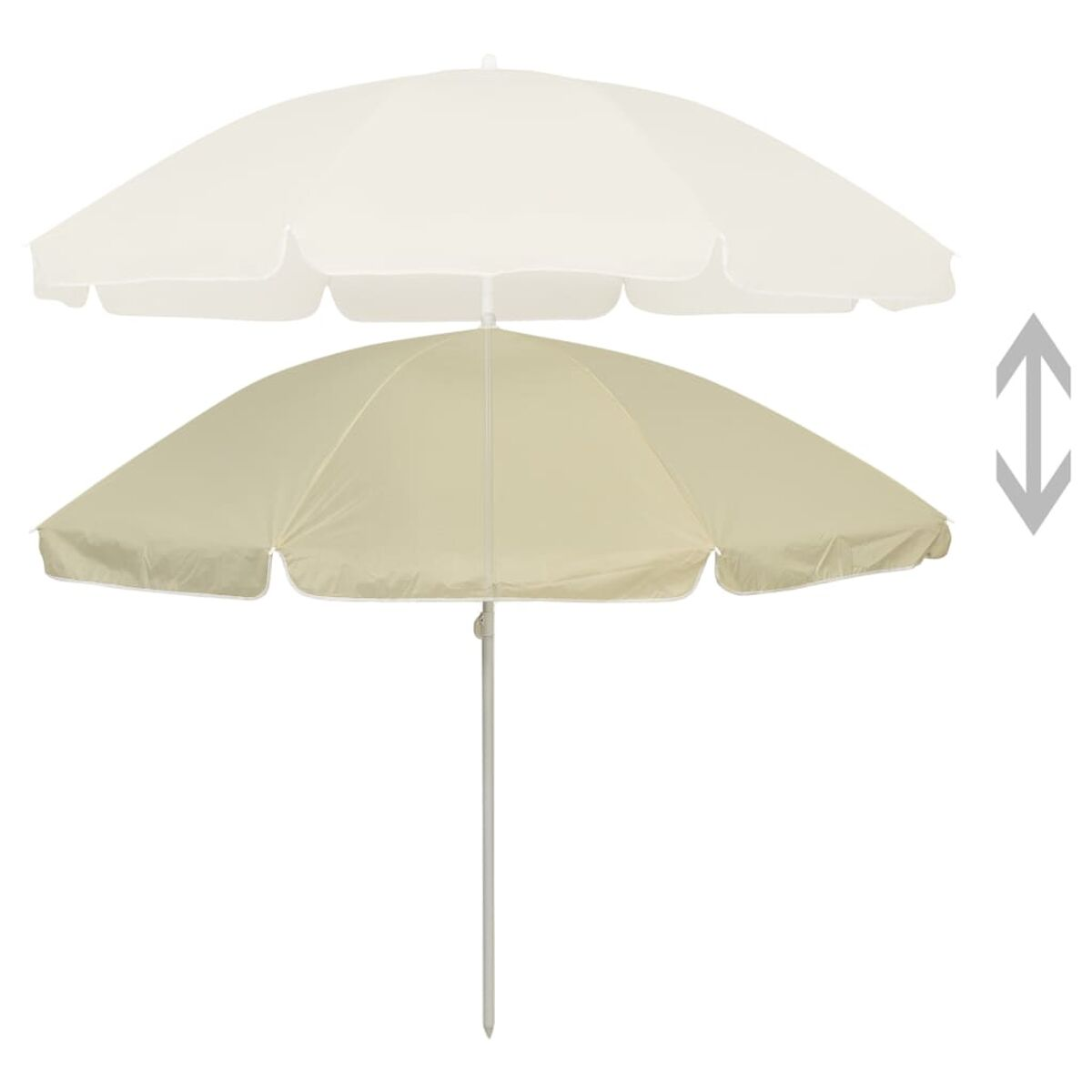 Due ombrelloni beige, uno chiuso e uno aperto. L'ombrellone aperto in primo piano.