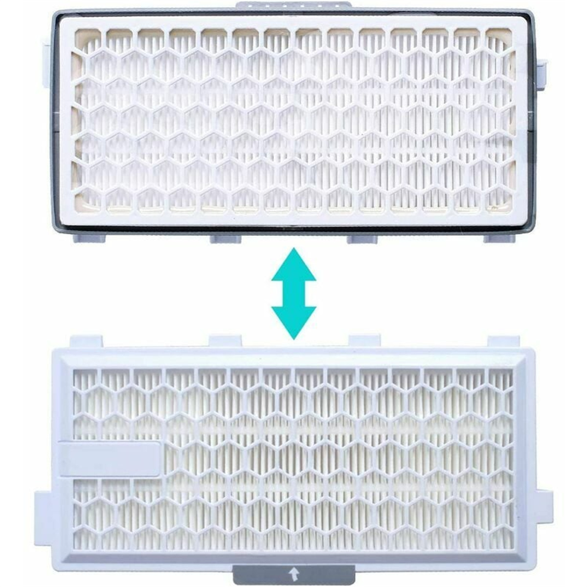 Zwei Luftfilter, einer über dem anderen, zeigen die innere Struktur des Luftfilters.