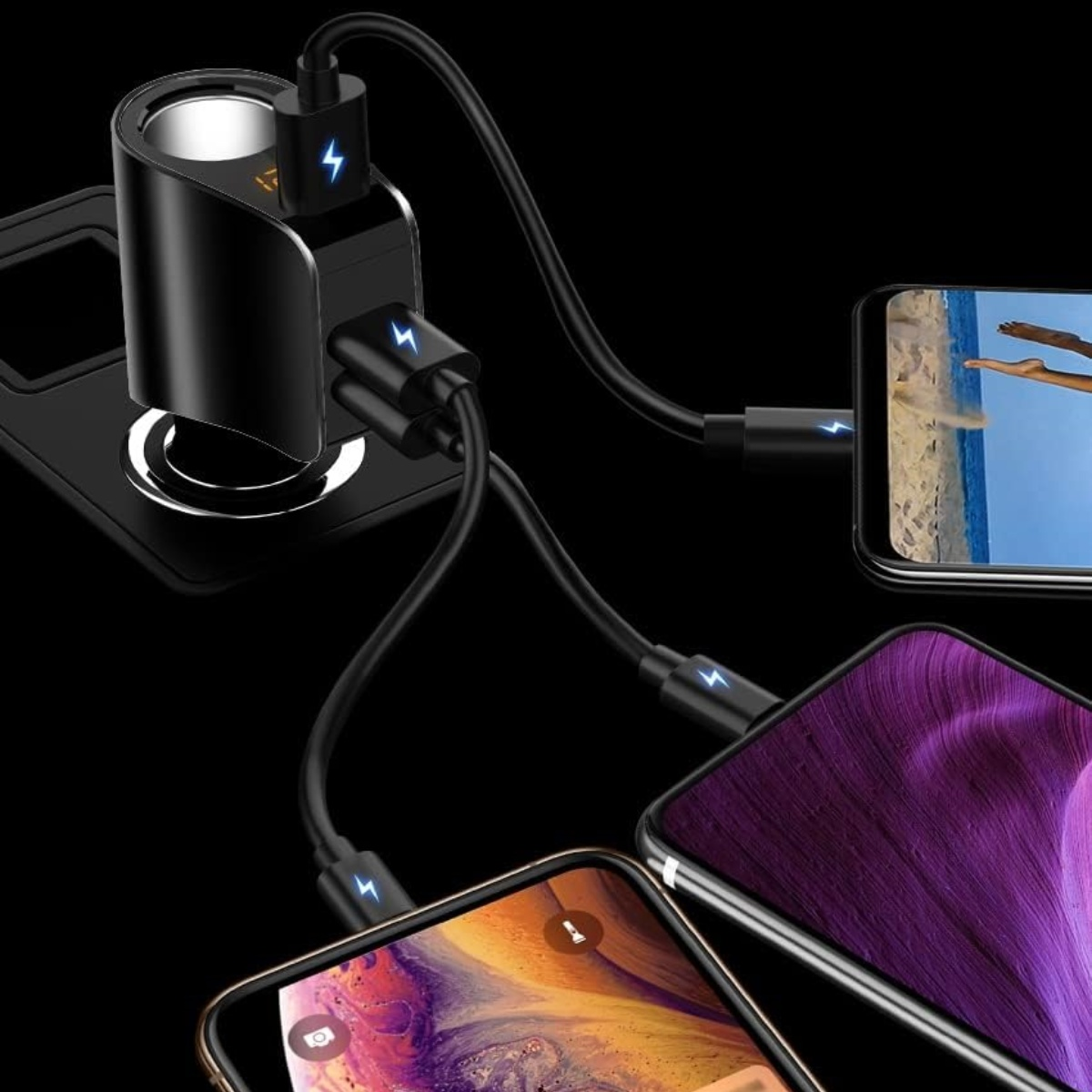 Schwarzes Multi-Port-Ladegerät mit mehreren Kabeln, die Telefone aufladen. Dunkler Hintergrund.