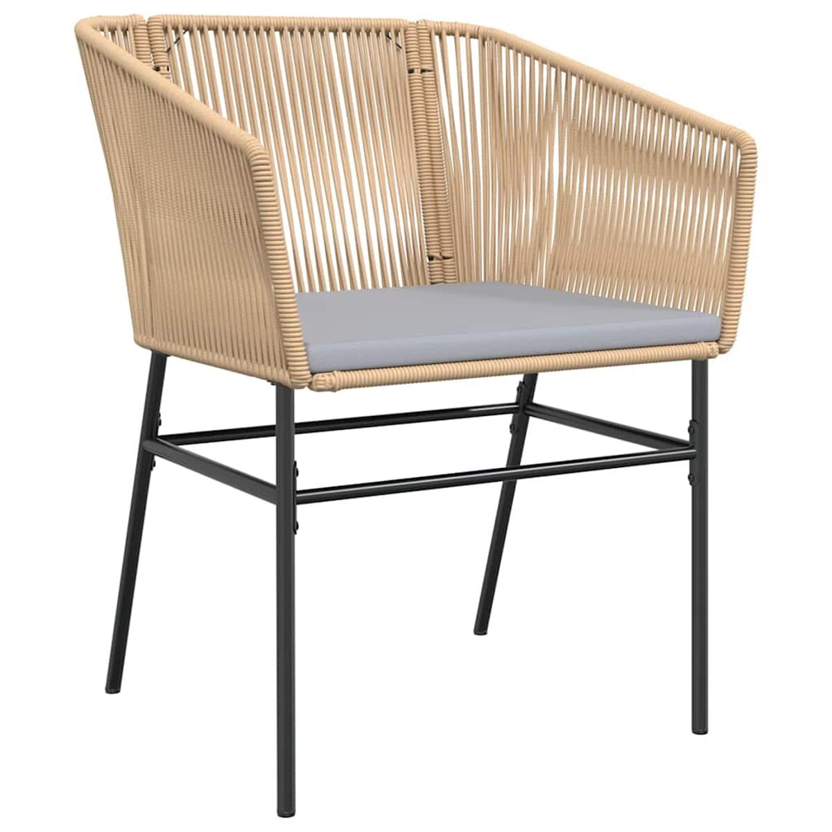 Sedia beige con design intrecciato, cuscino grigio e gambe nere, su sfondo bianco.