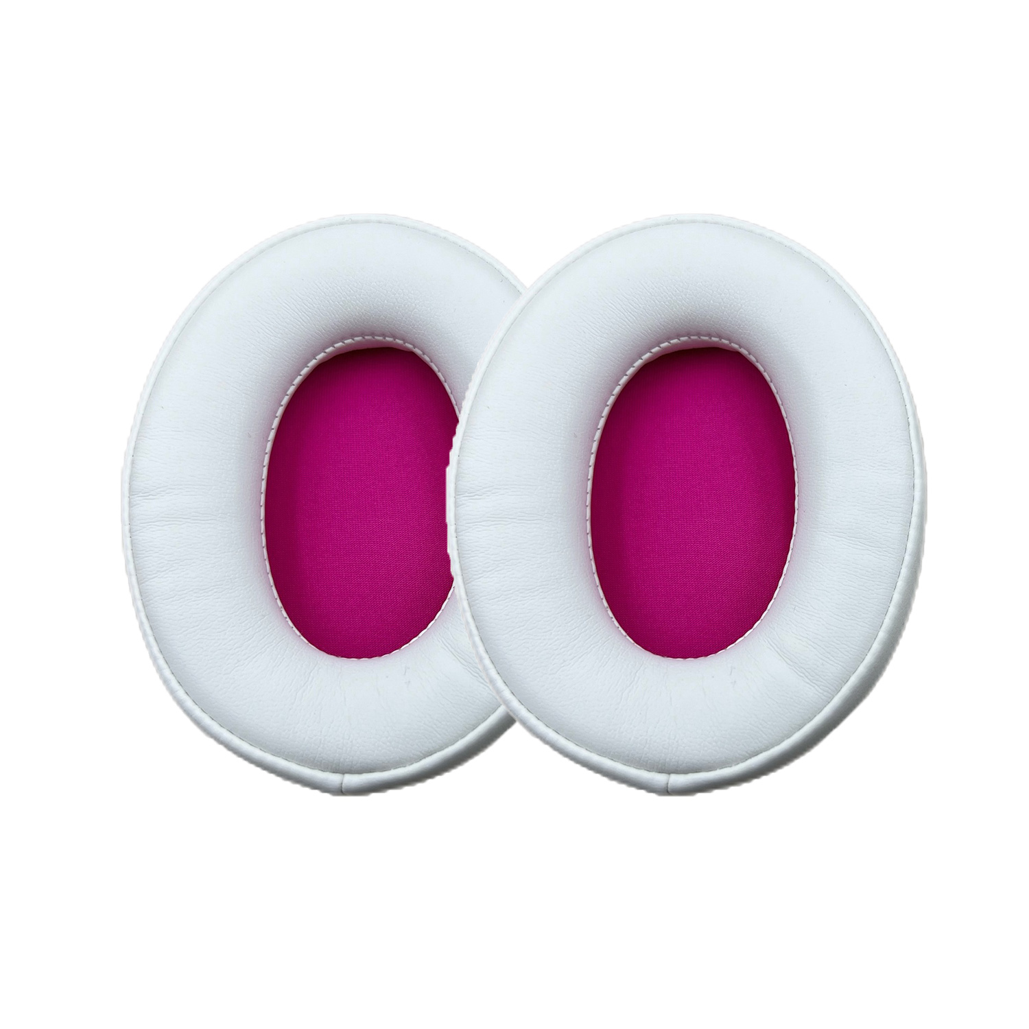 Cuscinetti bianchi per cuffie con interno rosa. Due cuscinetti affiancati.