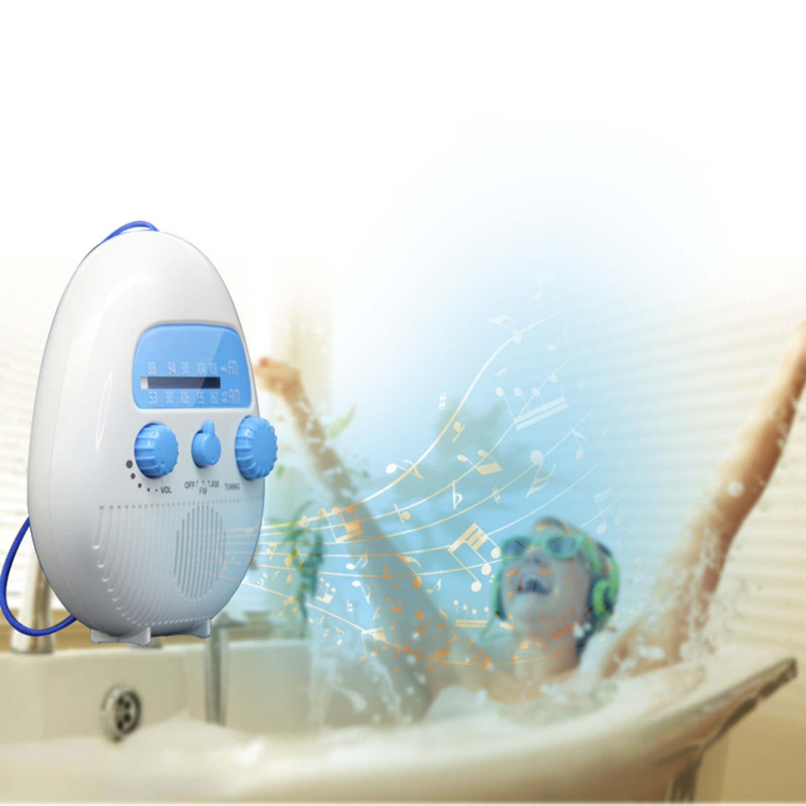 Ein weißes wasserdichtes Radio und eine Person in einer Badewanne mit Noten drumherum.