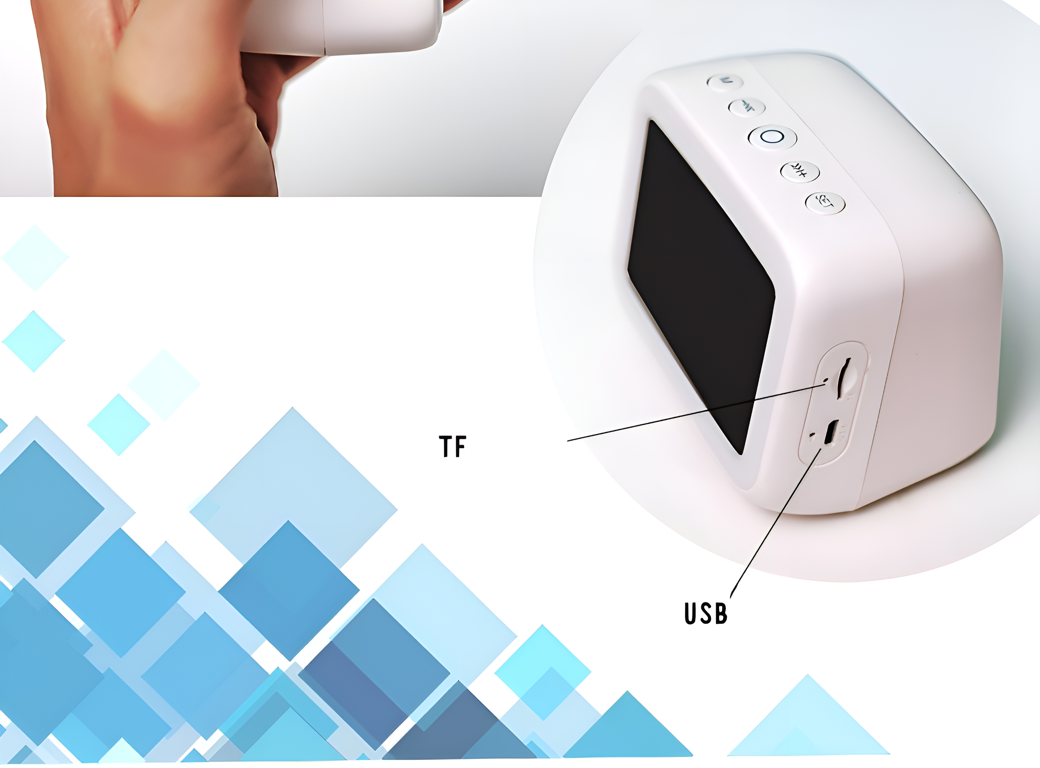 Wecker mit schwarzem Display, USB- und TF-Anschlüssen und verschiedenen Knöpfen.