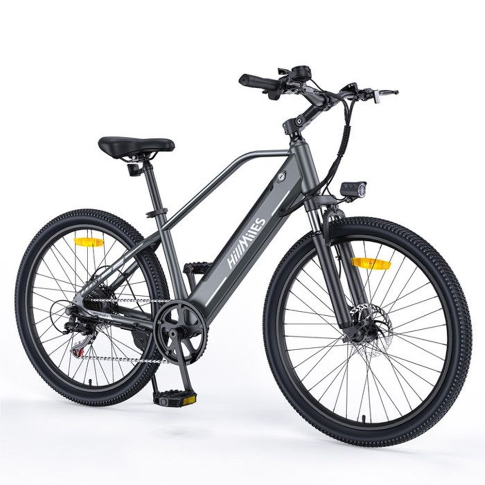 Graues Elektrofahrrad mit schwarzen Reifen auf weißem Hintergrund. Es hat einen Scheinwerfer und ein Display.