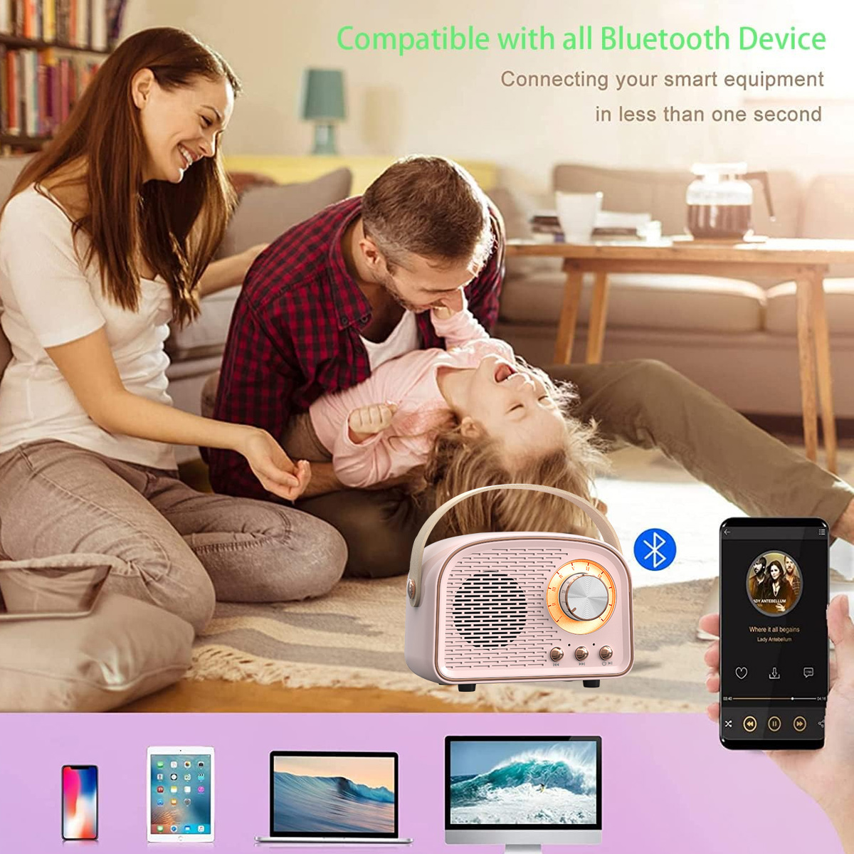 Eine Familie genießt ein rosa Retro-Radio. Ein Smartphone zeigt rechts eine Musik-App.